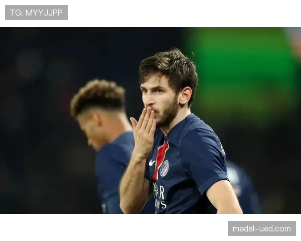 奥利塞与巴尔科拉边锋突破效率与战术适配性对比：谁更契合现代进攻体系？