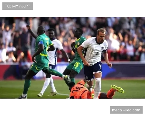 凯恩高位抢断撕破防线 本赛季进攻效率明显提升