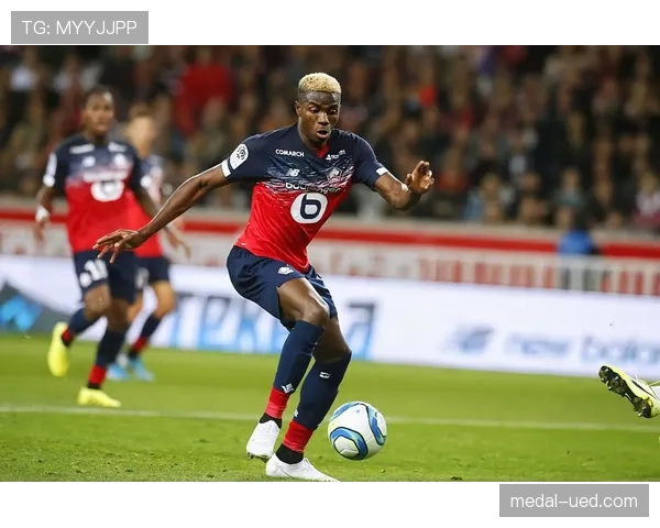 从流浪欧洲到顶级中锋：奥斯梅恩如何完成蜕变